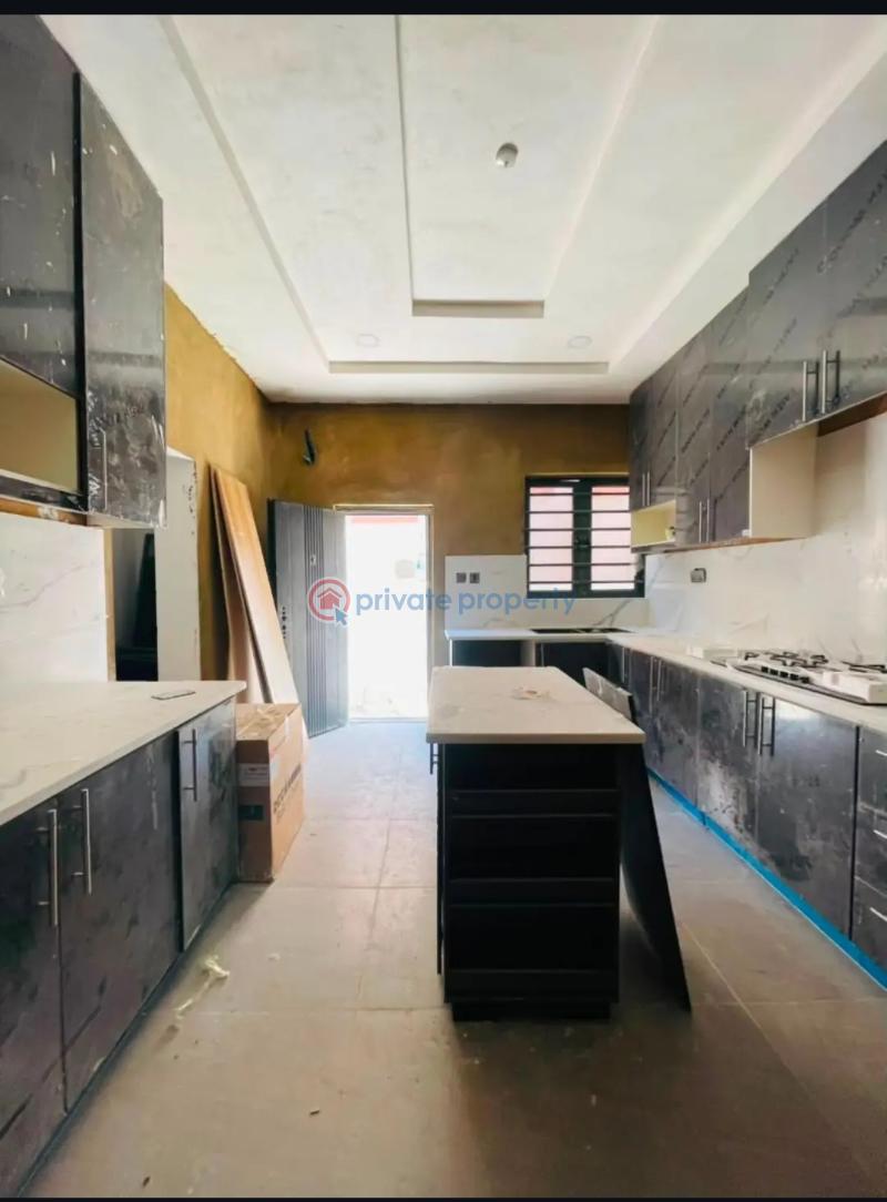 6 bedroom Detached Duplex For Sale Magodo Phase 2 Ojodu Lagos - 13