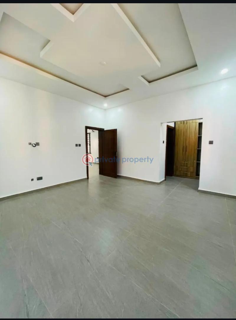 6 bedroom Detached Duplex For Sale Magodo Phase 2 Ojodu Lagos - 3