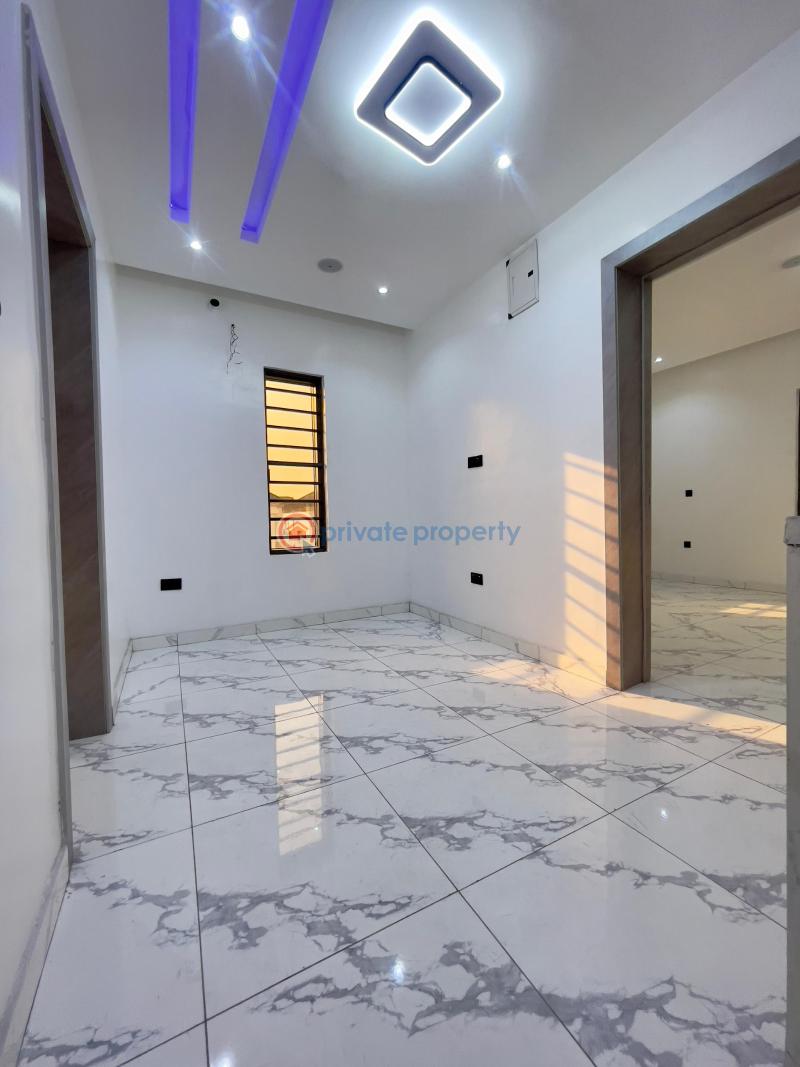4 bedroom Terraced Duplex For Sale Lekki Phase 1 Lagos - 2