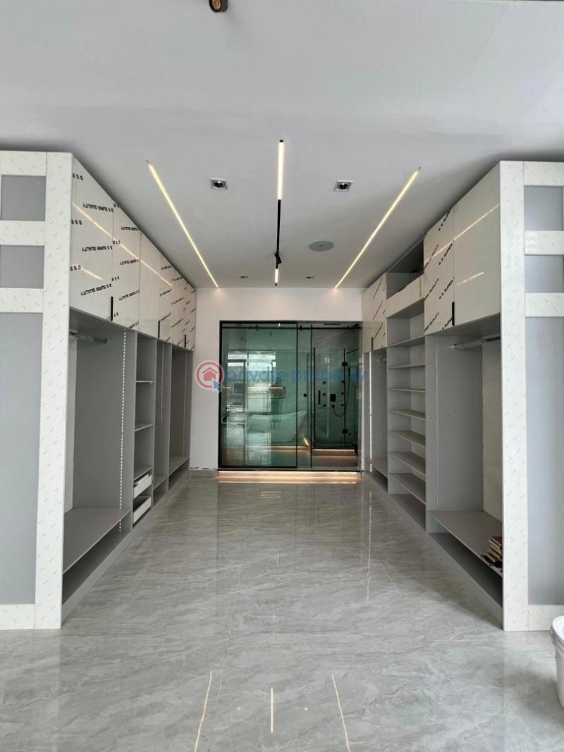 5 bedroom Detached Duplex For Sale Osapa Lekki Lagos - 1