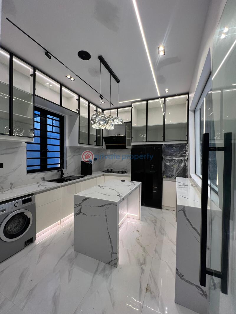 4 bedroom Detached Duplex For Sale Addo Road, Ajah Lagos - 12