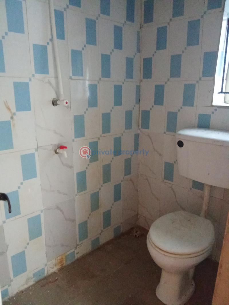 2 bedroom Flat & Apartment For Rent Ago Palace Isolo Lagos - 10