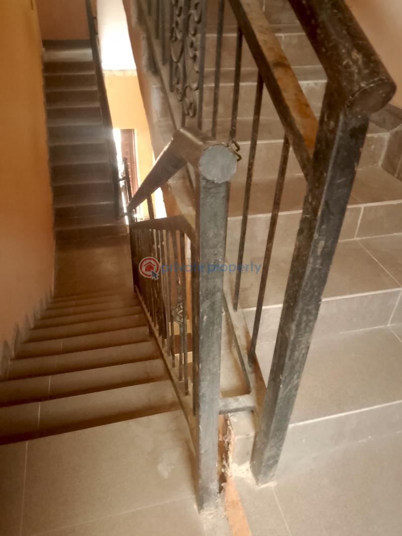 2 bedroom Block Of Flats For Rent Ago Palace Isolo Lagos - 9