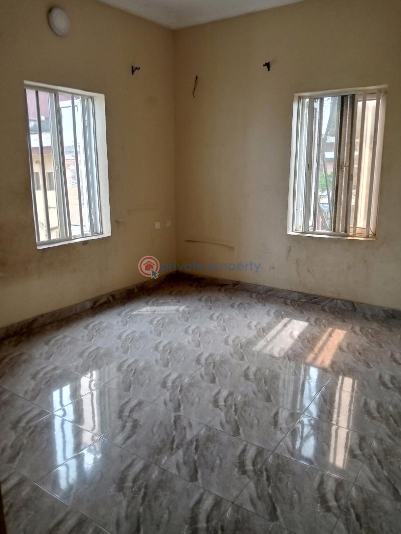 2 bedroom Block Of Flats For Rent Ago Palace Isolo Lagos - 5