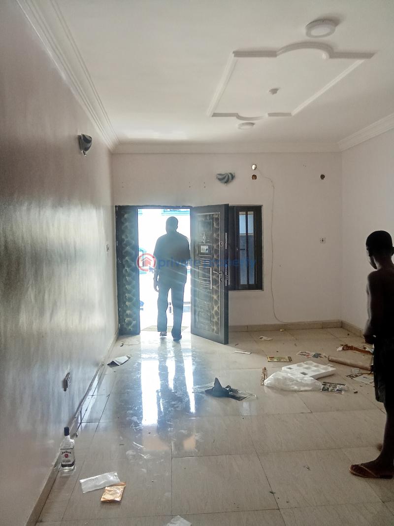 2 bedroom Block Of Flats For Rent Ago Palace Isolo Lagos - 5