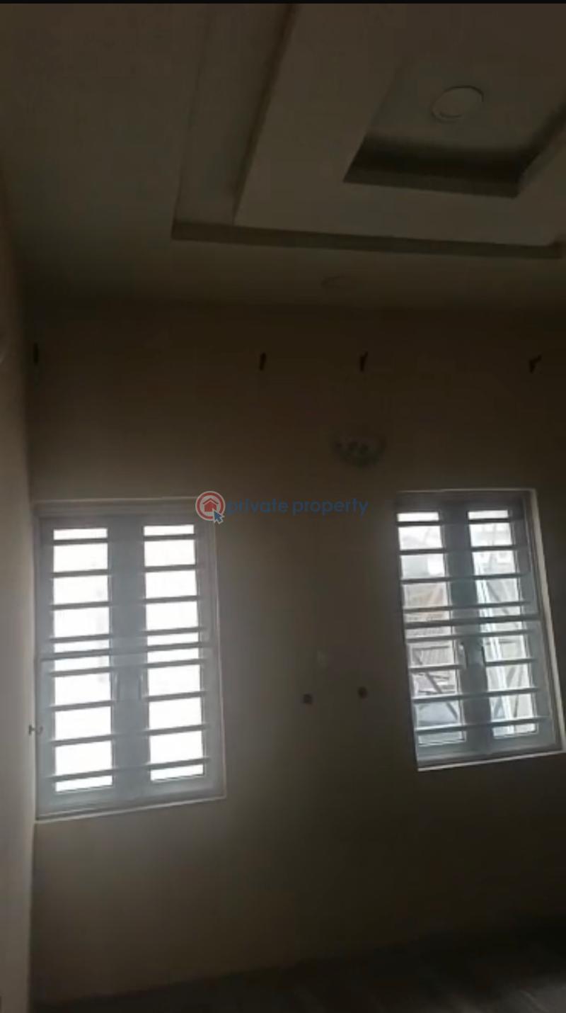 2 bedroom Flat & Apartment For Rent Close To Deeper Life Hq Gbagada Lagos - 2