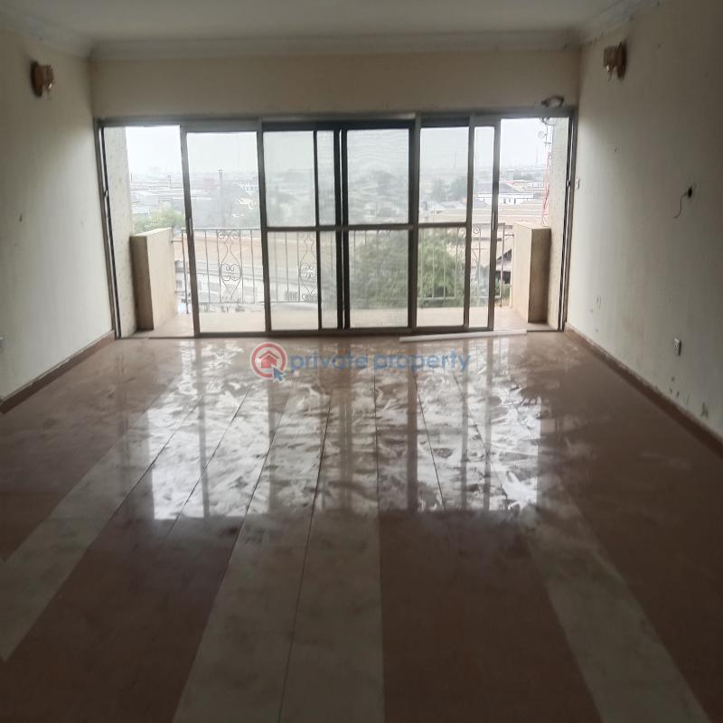 2 bedroom Block Of Flats For Rent Bode Thomas Surulere Lagos - 1