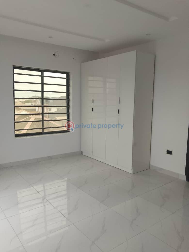 2 bedroom Block Of Flats For Sale Lekki Phase 1 Lagos - 2