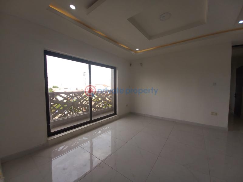 3 bedroom Block Of Flats For Sale LSDPC Maryland Estate Lagos - 0
