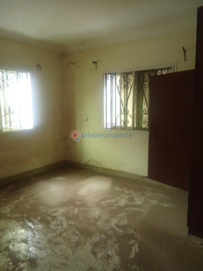 Executive 3 bedroom apartment upstairs - 6 3 bedroom Block Of Flats For Rent Ago Palace Isolo Lagos - 6