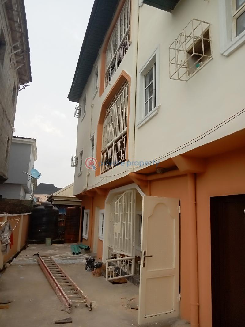 3 bedroom Block Of Flats For Rent Ago Palace Isolo Lagos - 2