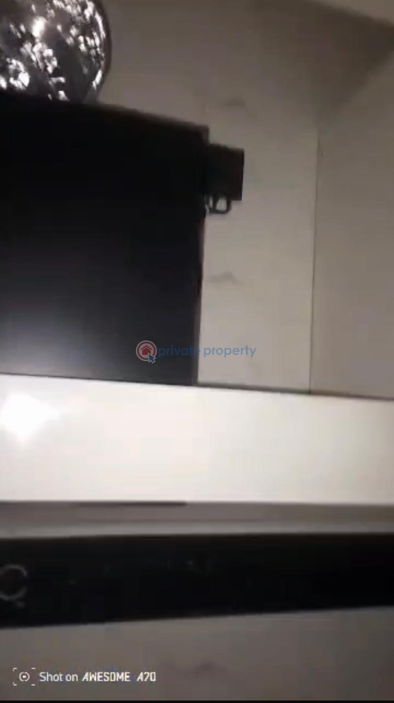 3 bedroom Flat & Apartment For Rent Ilupeju Lagos - 3