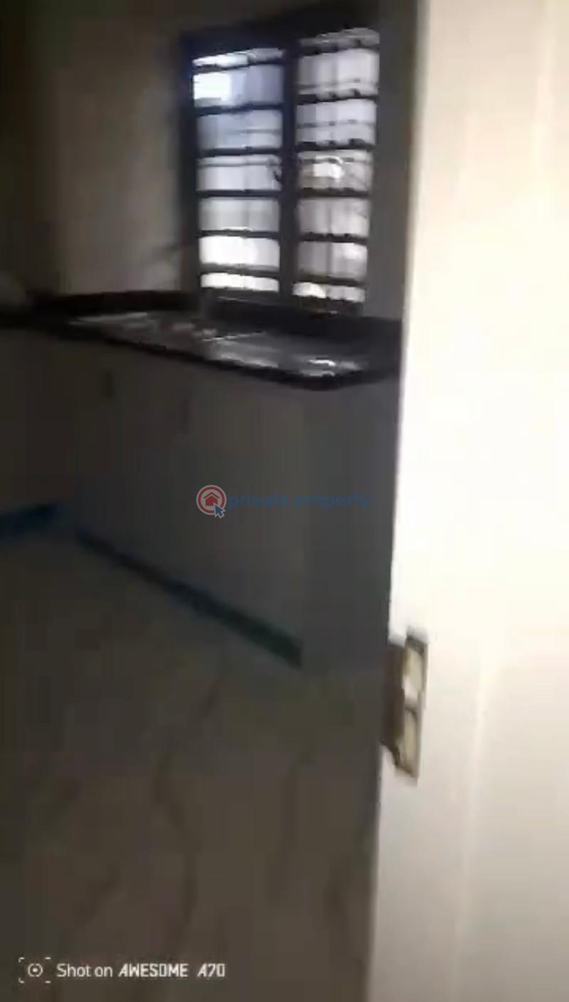 3 bedroom Flat & Apartment For Rent Ilupeju Lagos - 1
