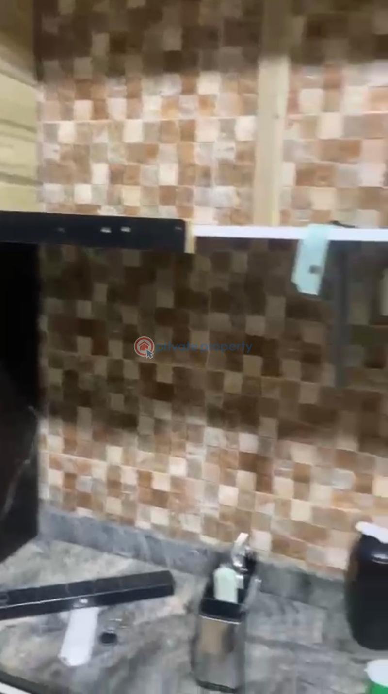3 bedroom Flat & Apartment For Rent Off Eric Moore Surulere Lagos - 3