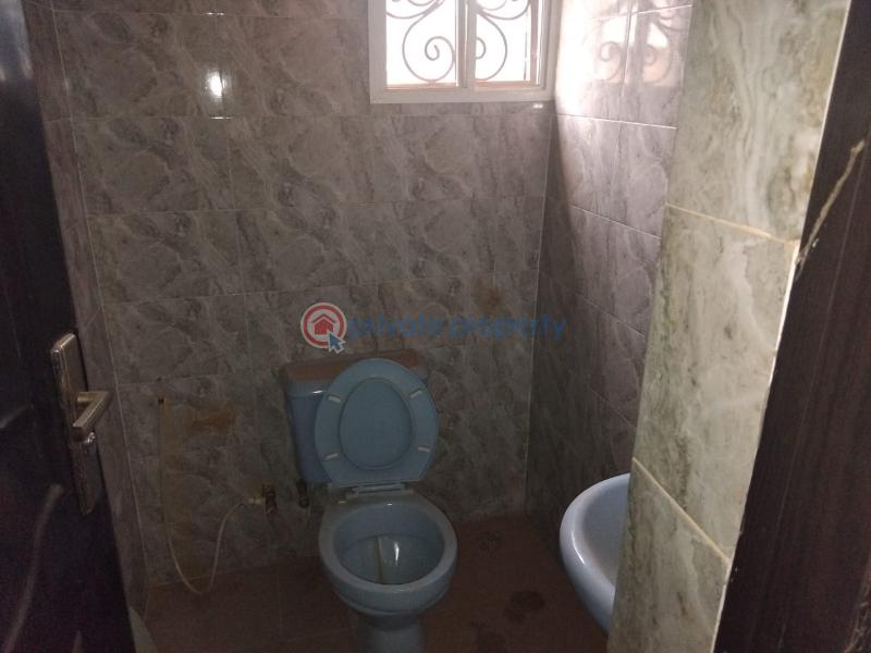 3 bedroom Detached Bungalow For Sale Wisdom Estate Akobo Ibadan Oyo - 3