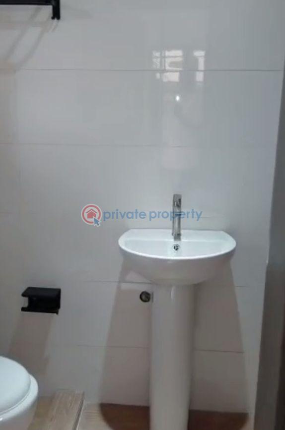 3 bedroom Block Of Flats For Rent Aguda  Surulere Lagos - 4