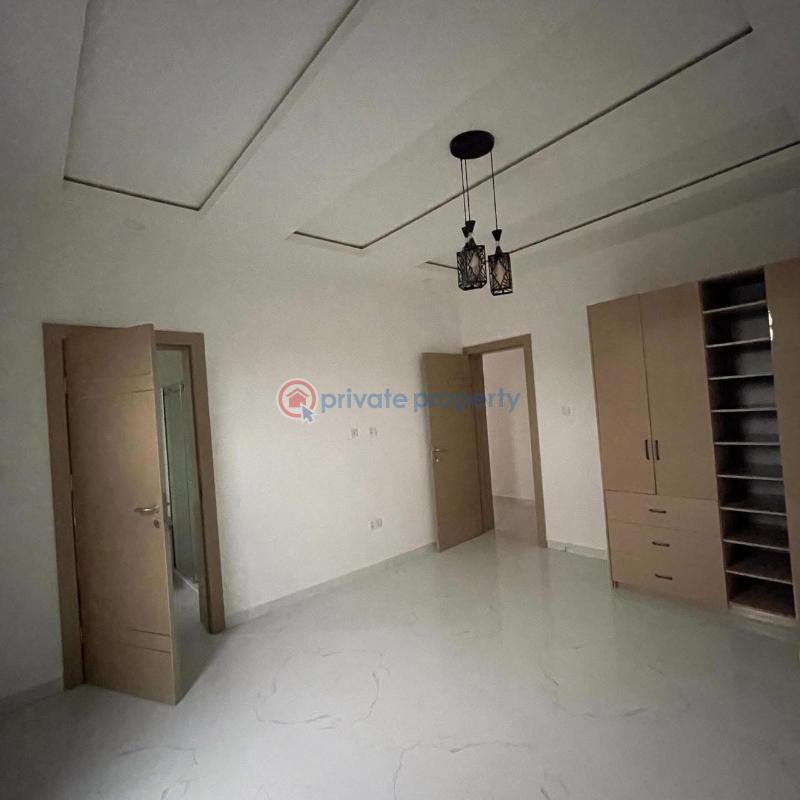 3 bedroom Flat & Apartment For Sale Omole Phase 1 Ikeja  Lagos - 5