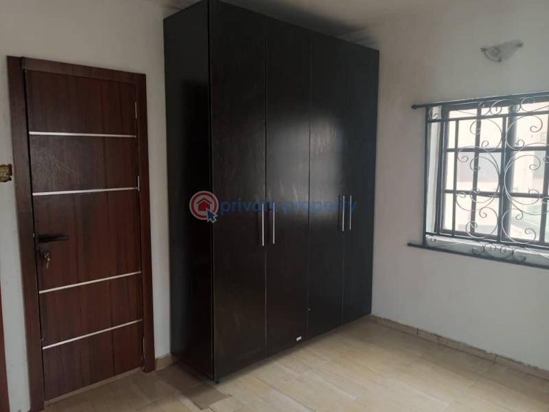 3 bedroom Block Of Flats For Sale Estate Ojodu Close To Ikeja Ojodu Lagos - 3