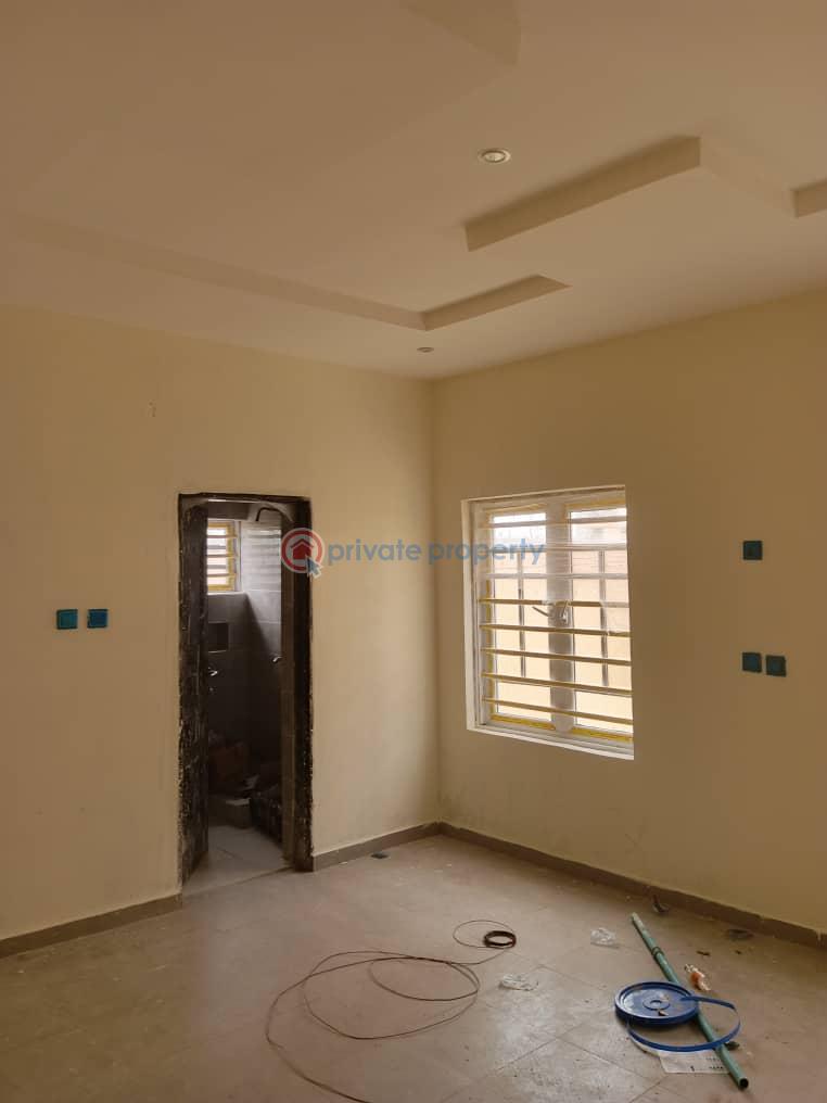 3 bedroom Flat & Apartment For Sale Estate Arepo Berger Ojodu Lagos - 3