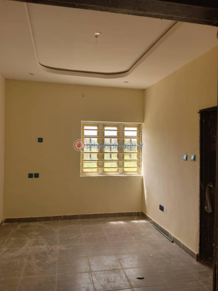 3 bedroom Flat & Apartment For Sale Estate Arepo Berger Ojodu Lagos - 2
