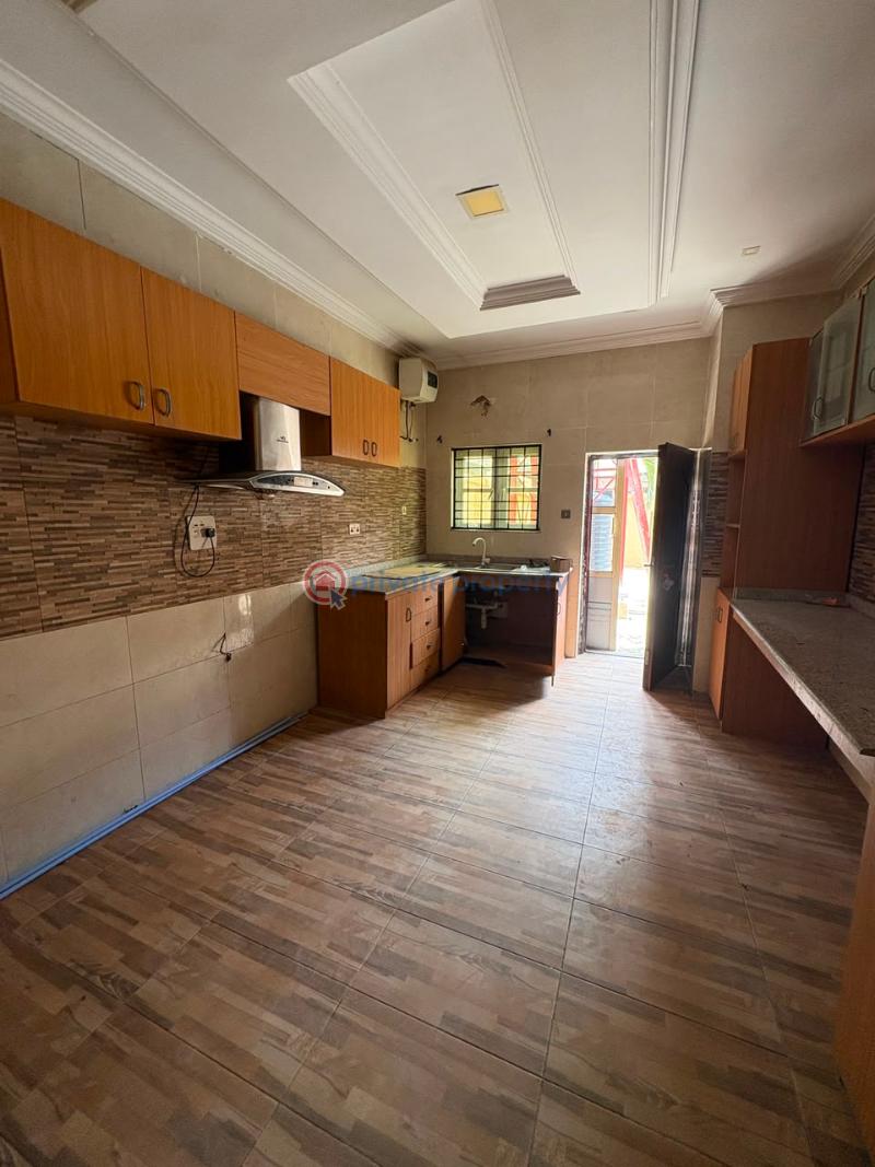 4 bedroom Semi detached Duplex For Rent Diamond Estate Sangotedo Ajah Lagos - 6