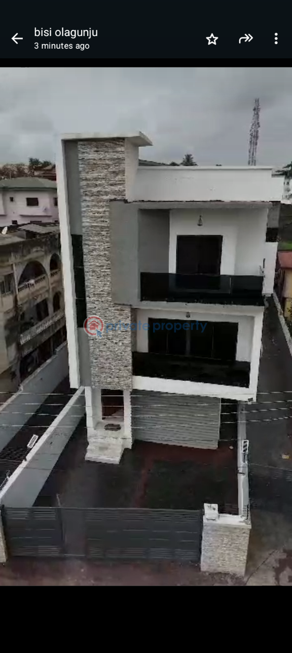 4 bedroom Duplex Short let Magodo Kosofe/Ikosi Lagos - 1