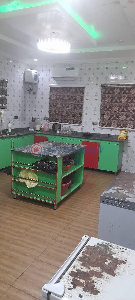 Executive 4-bedroom flat with unfinished one-storey building - 6 Bungalow For Sale Ginti Ikorodu Lagos - 6