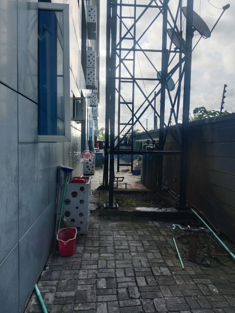 10 bedroom Townhouse For Sale Abijo Ajah Lagos - 13