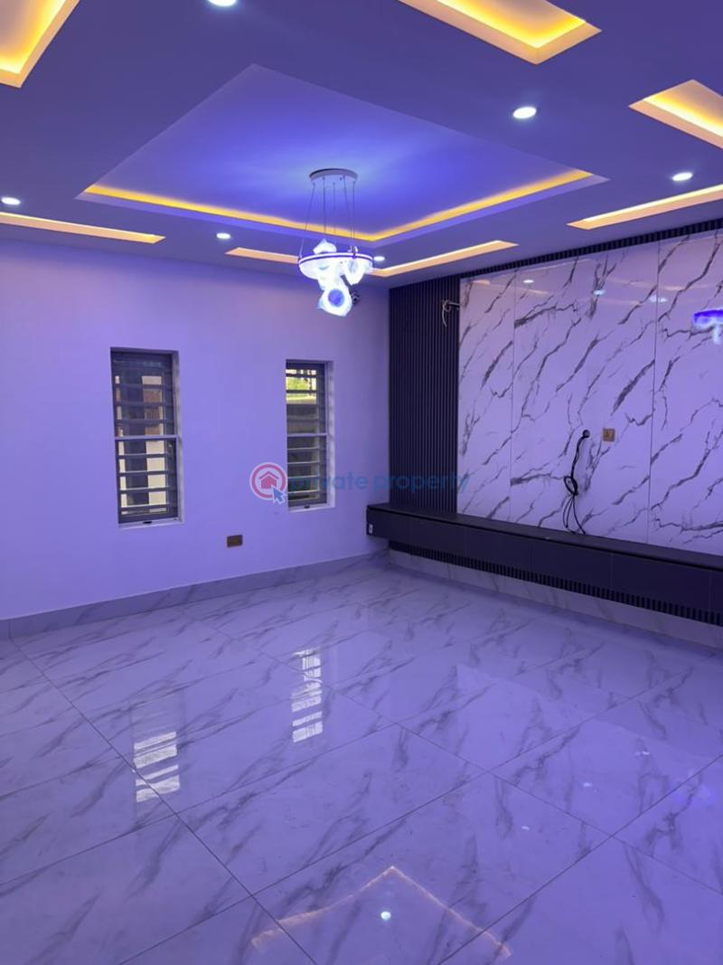 4 bedroom Detached Duplex For Sale Gowon Estate Egbeda Alimosho Lagos - 7