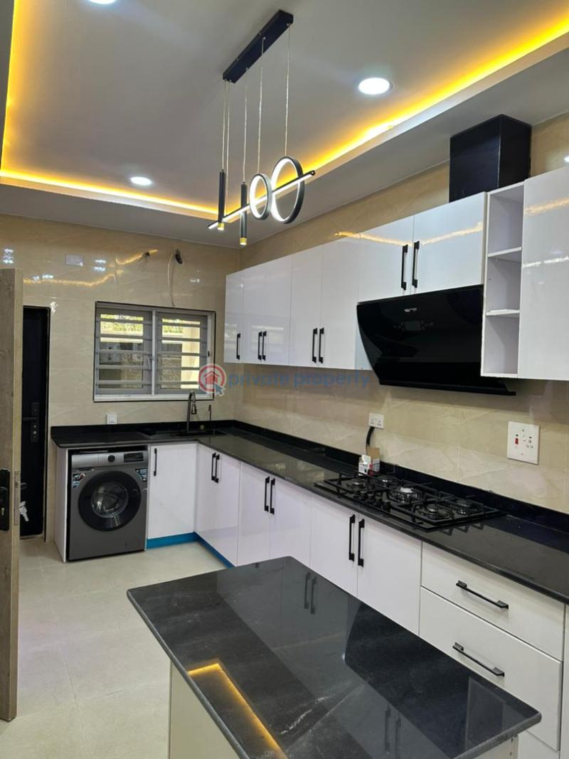 4 bedroom Detached Duplex For Sale Gowon Estate Egbeda Alimosho Lagos - 2