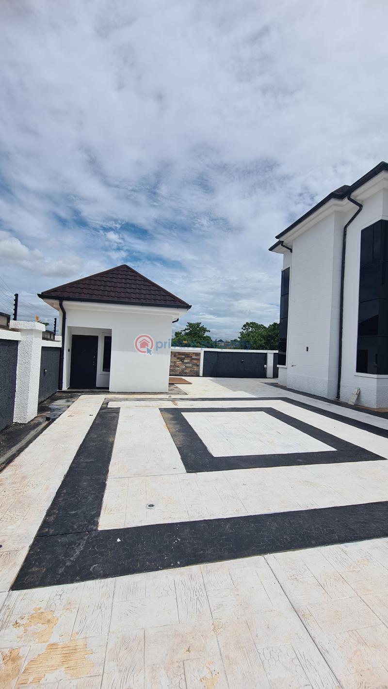 4 bedroom Detached Duplex For Sale Transekulu Enugu Suburb Enugu Area  - 1