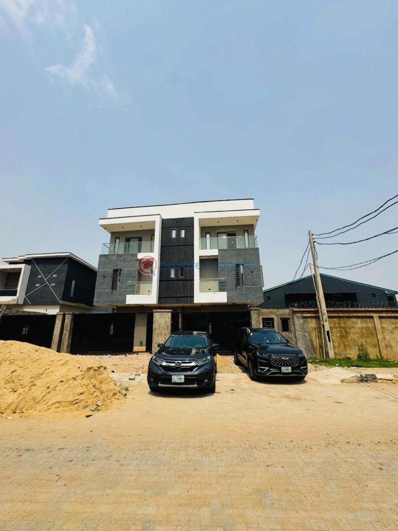 4 bedroom Semi detached Duplex For Sale Ogudu Gra Ogudu Lagos - 3