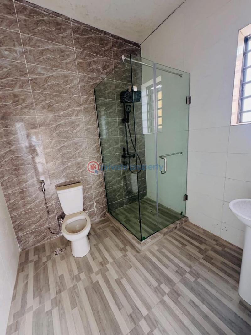 4 bedroom Semi detached Duplex For Sale Ogudu Gra Ogudu Lagos - 5