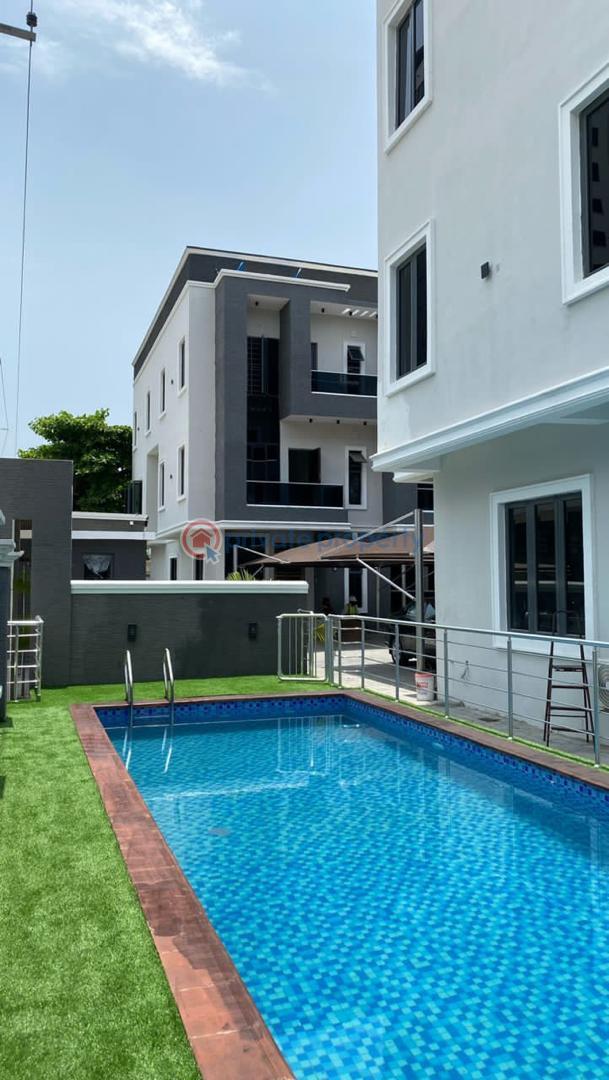 4 bedroom Terraced Duplex For Sale Oniru Victoria Island Lagos - 3