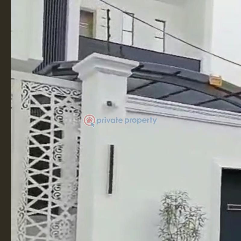 5 bedroom Detached Duplex For Sale Omole Phase 1 Ojodu Lagos - 1