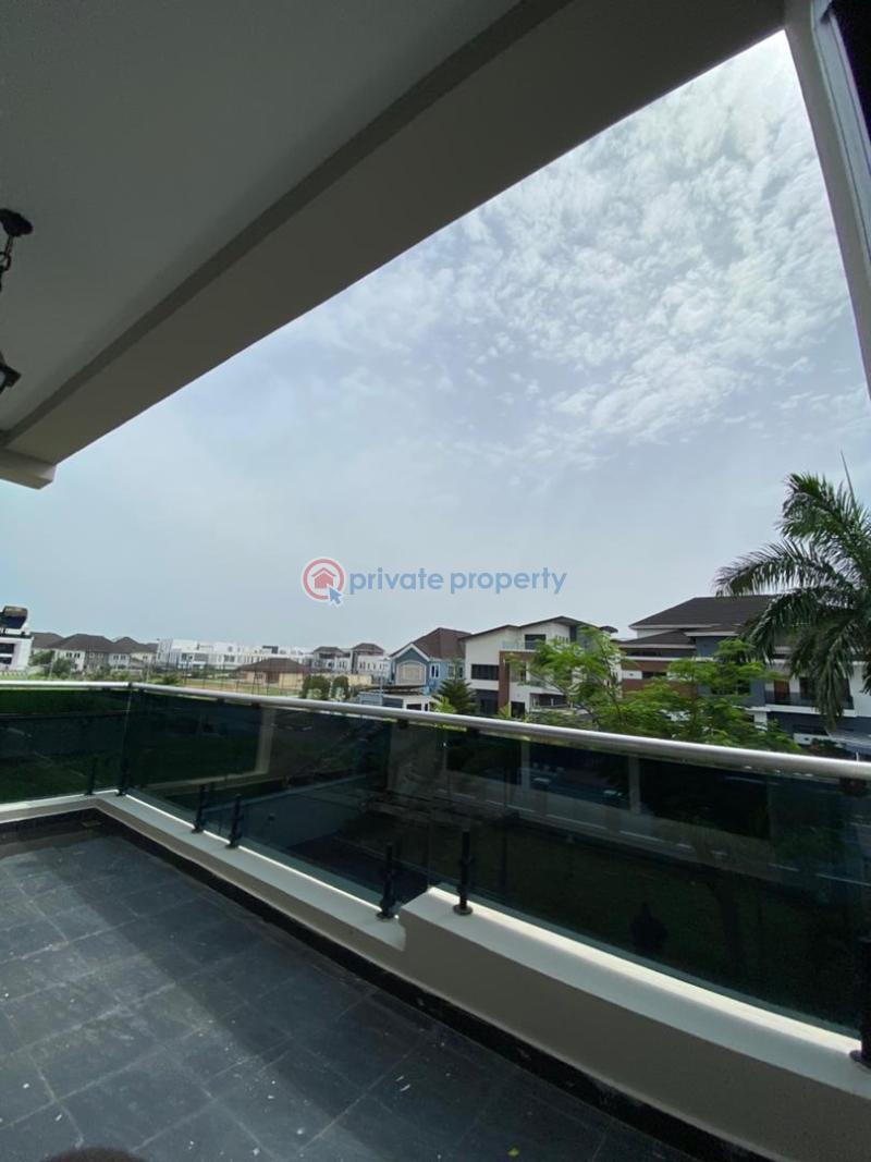 Executive 5 bedroom fully detached duplex in an exclusive estate - 9 5 bedroom Detached Duplex For Sale Osapa Lekki Lagos - 9