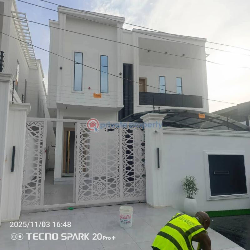 5 bedroom Detached Duplex For Sale Omole Phase 1 Ikeja Lagos - 5