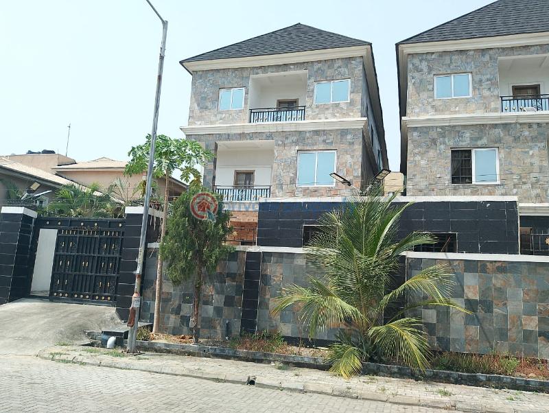 10 bedroom Detached Duplex For Sale Lekki Phase 1 Lagos - 10