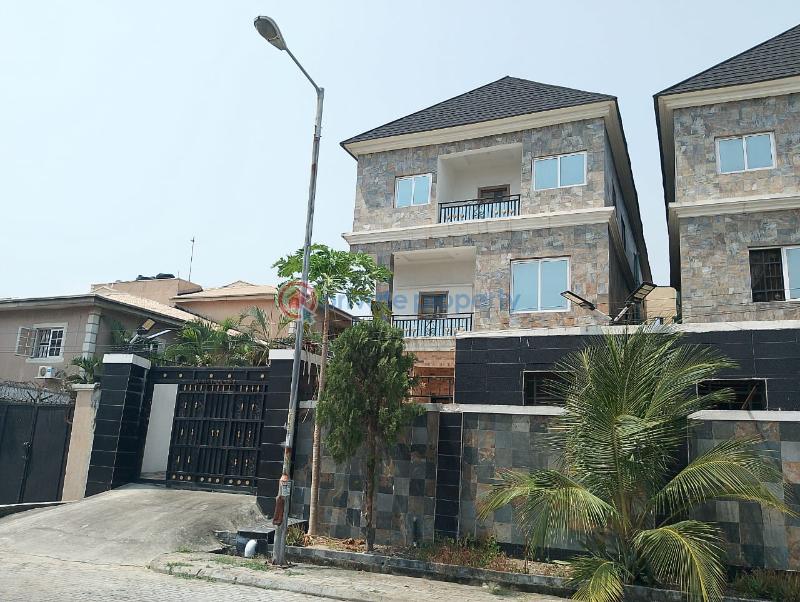 10 bedroom Detached Duplex For Sale Lekki Phase 1 Lagos - 0