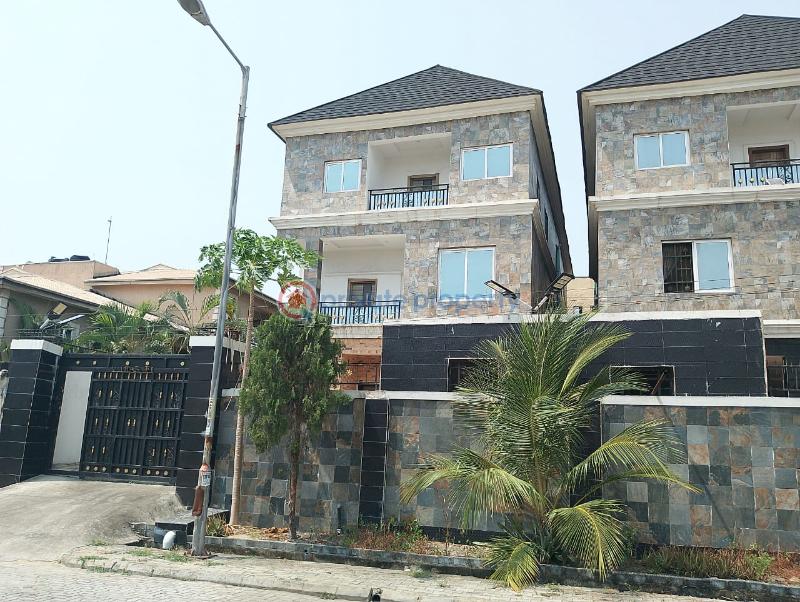 10 bedroom Detached Duplex For Sale Lekki Phase 1 Lagos - 2