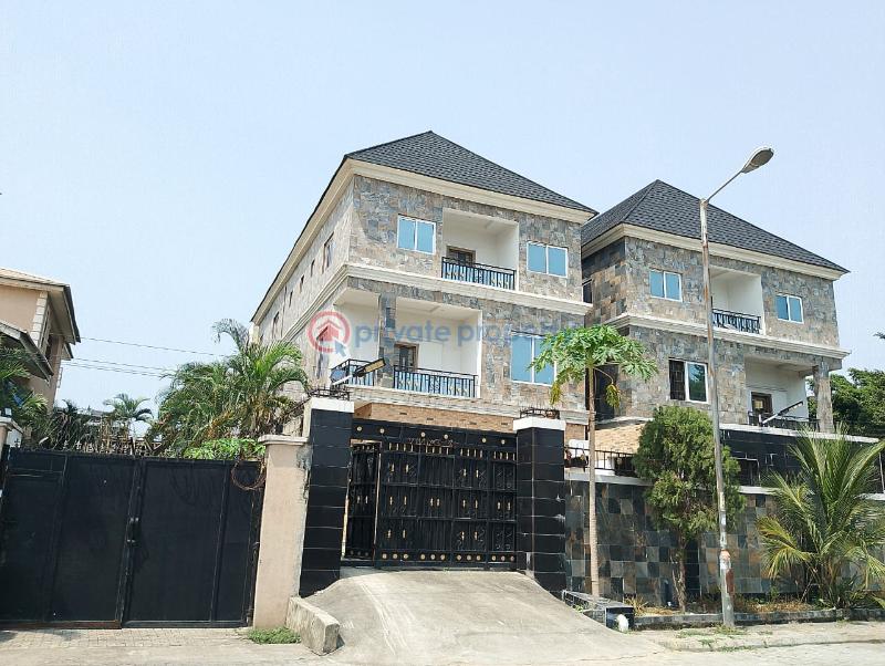 10 bedroom Detached Duplex For Sale Lekki Phase 1 Lagos - 6