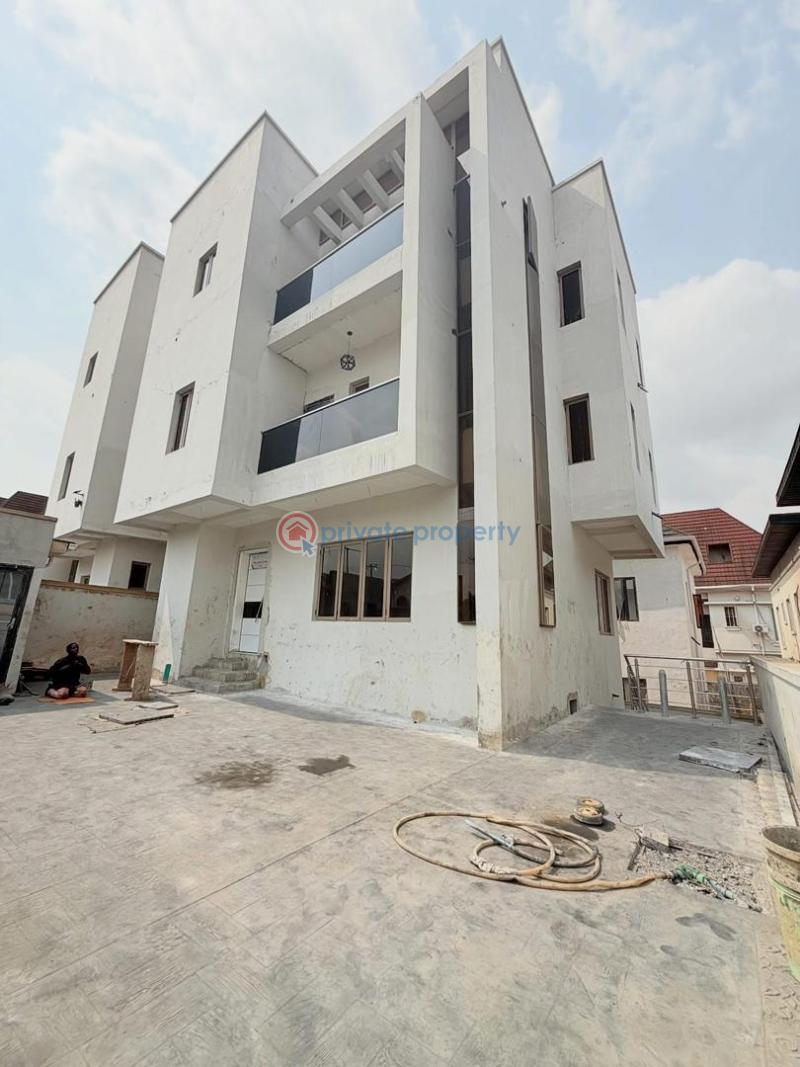 5 bedroom Detached Duplex For Sale Magodo Phase 2 Gra Magodo GRA Phase 2 Kosofe/Ikosi Lagos - 0