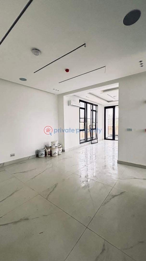 5 bedroom Detached Duplex For Sale Off Banana Island Road Ikoyi Banana Island Ikoyi Lagos - 3