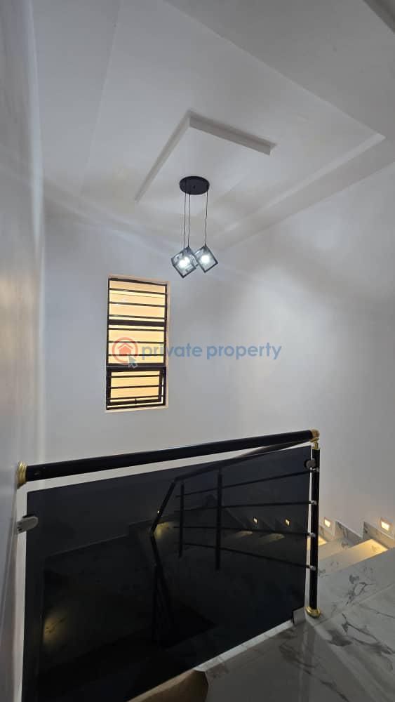 5 bedroom Detached Duplex For Rent Omole Phase 2 Ikeja Lagos - 8