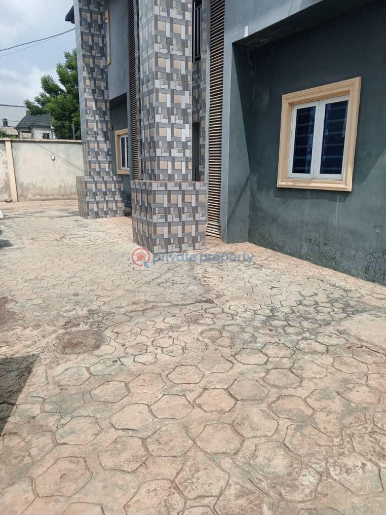 10 bedroom House For Sale Estate Gated Bus Stop Side Off Ipaja Road Close To Egbeda Alimosho Lagos - 9