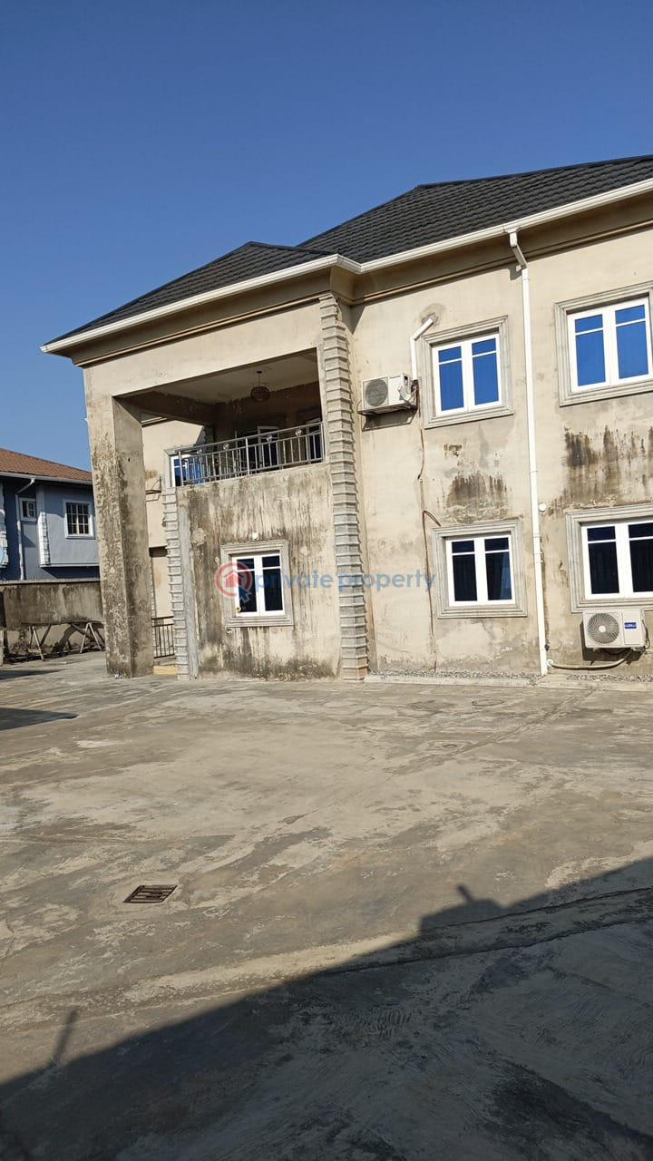 9 bedroom Detached Duplex For Sale Council Idimu Idimu Egbe/Idimu Lagos - 5