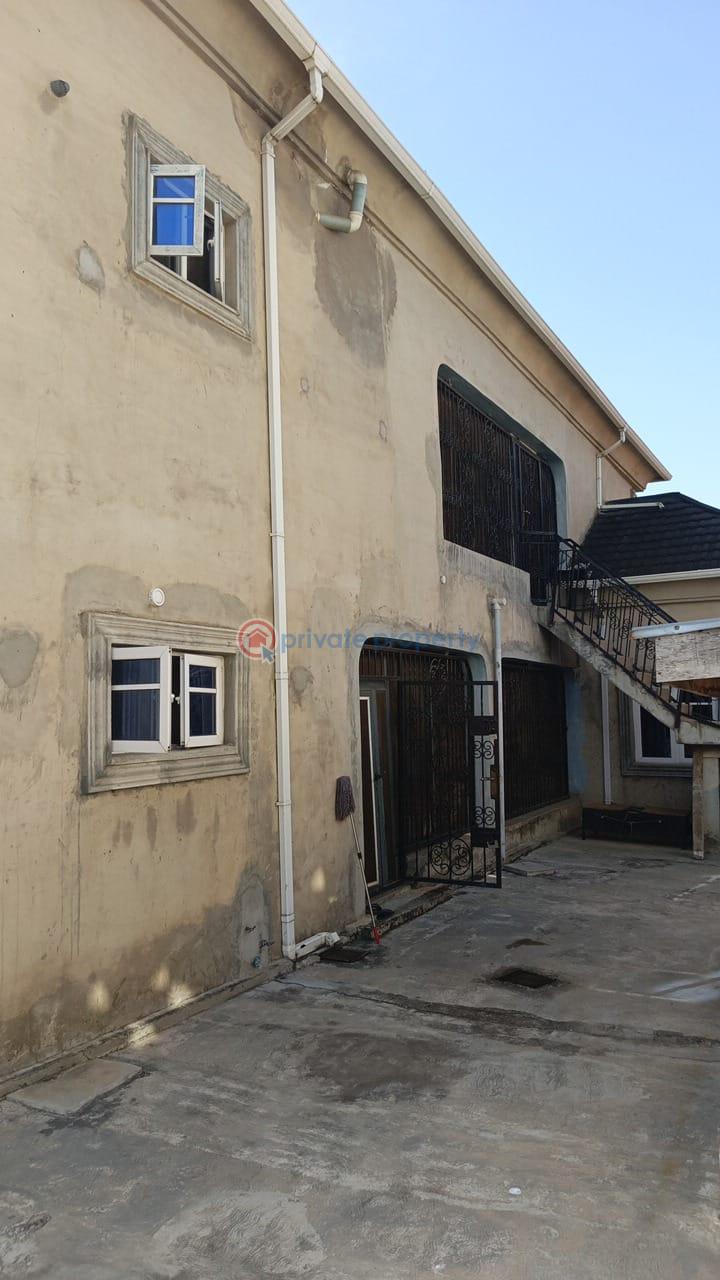 9 bedroom Detached Duplex For Sale Council Idimu Idimu Egbe/Idimu Lagos - 10