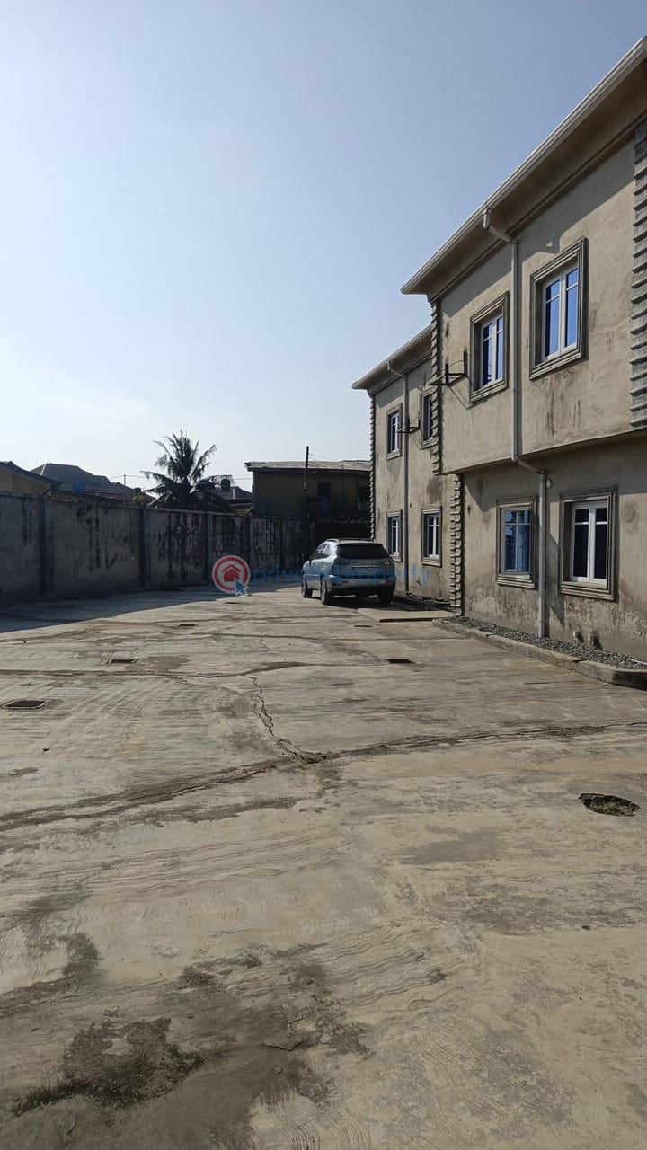 9 bedroom Detached Duplex For Sale Council Idimu Idimu Egbe/Idimu Lagos - 9