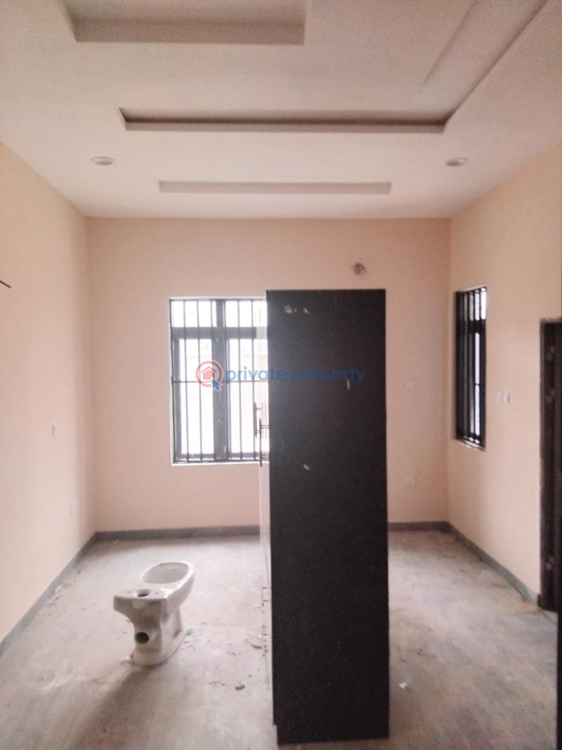 3 bedroom Block Of Flats For Rent Abraham Adesanya Ajah Lagos - 9