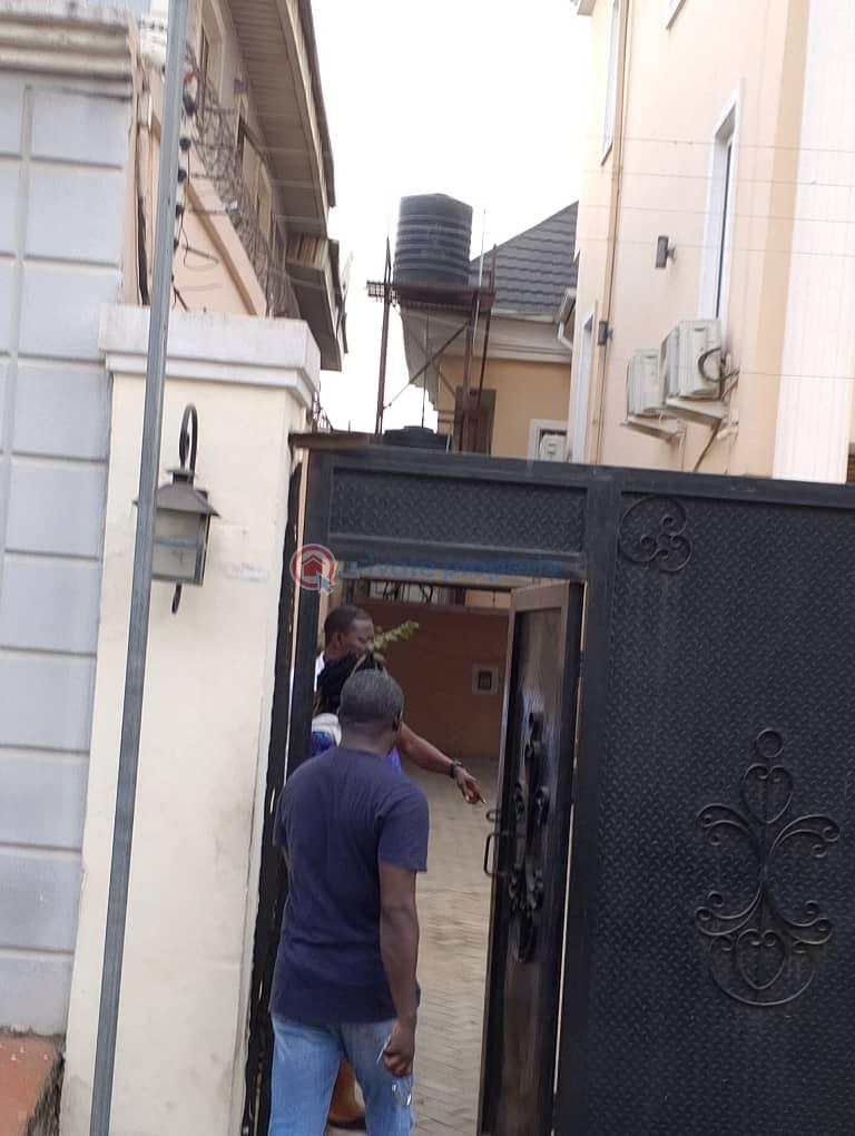4 bedroom Detached Duplex For Sale Shangisha Magodo GRA Phase 1 Ojodu Lagos - 1